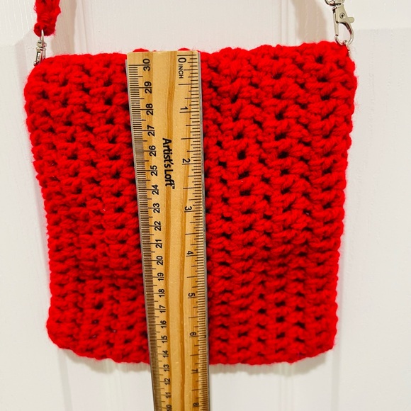 Handmade Red Crochet Purse - Picture 5 of 5